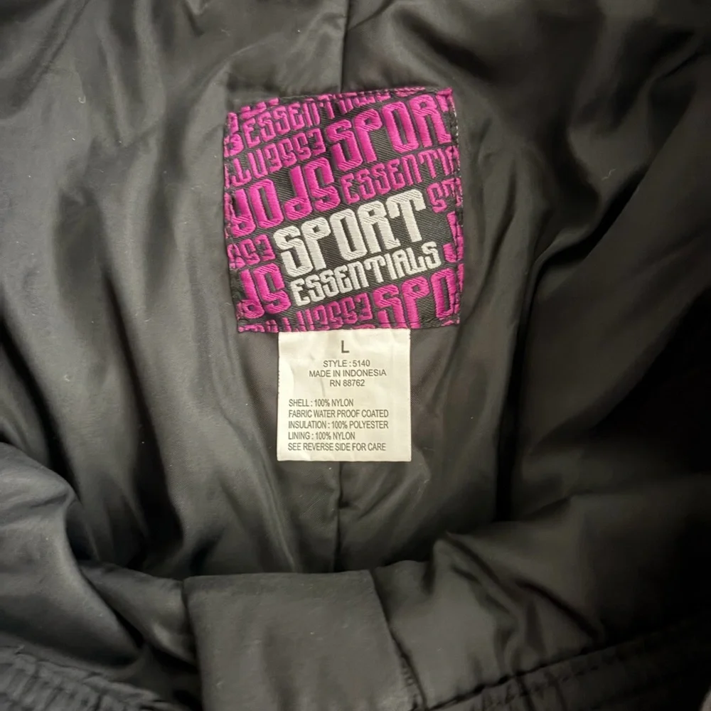 Essentials Men's Dark Cargo Pants - Picture 3 of 3